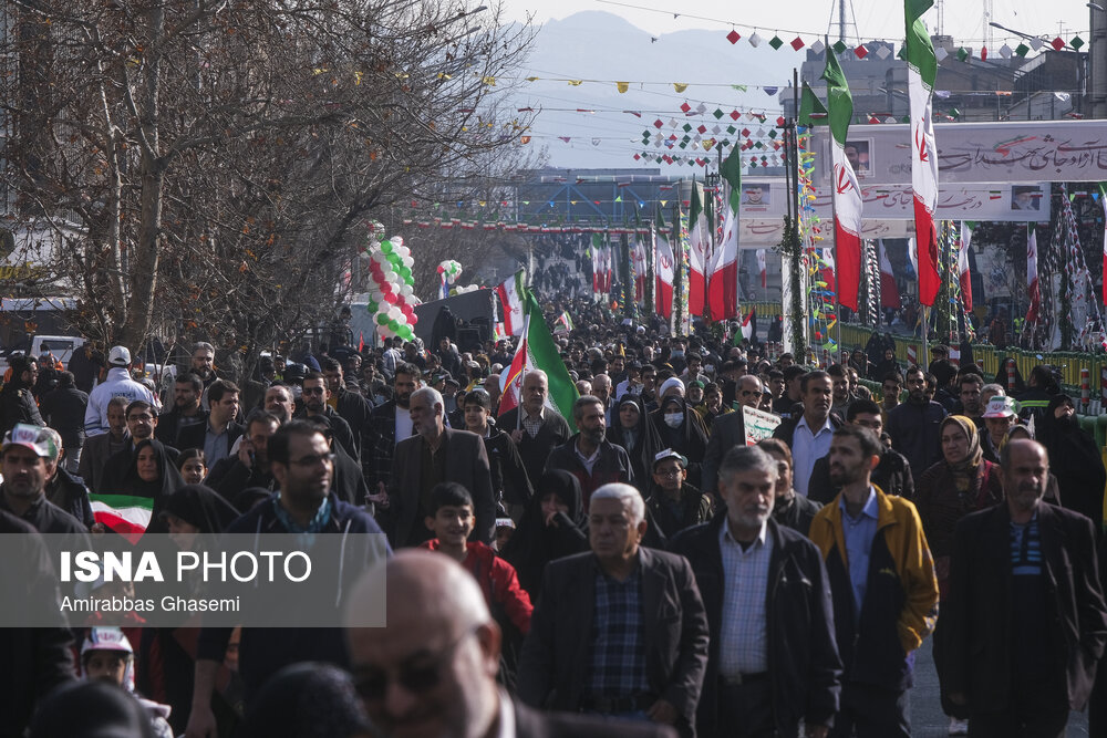 برپایی غرفه‌ بنیاد ملی نخبگان به مناسبت ۲۲بهمن